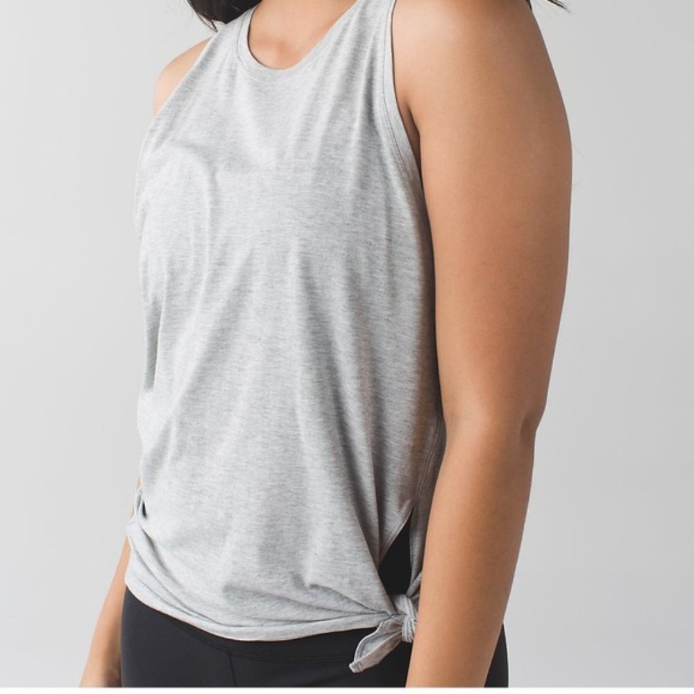 Lululemon grey side-tie tank